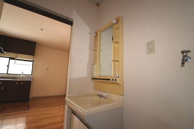 パークサイドアサヒB棟の洗面所