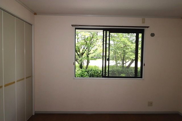 パークサイドアサヒB棟の洋室