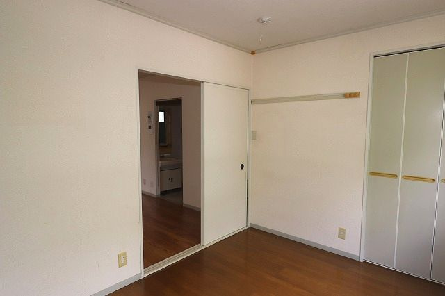 パークサイドアサヒB棟の洋室