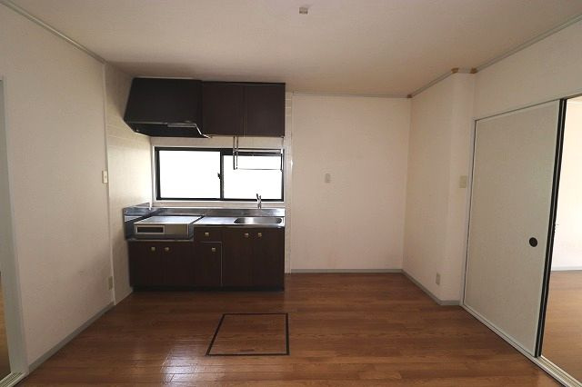 パークサイドアサヒB棟の居間・リビング