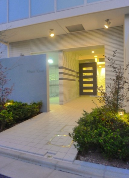 VivaceKasaiのエントランス