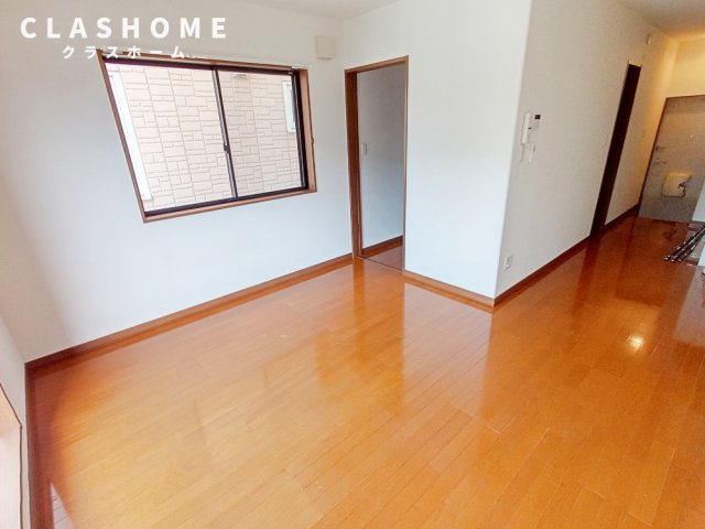 サンライズAの居間・リビング