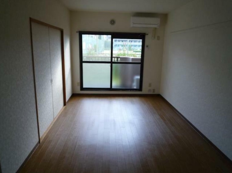 ヴェルドミールの居間・リビング