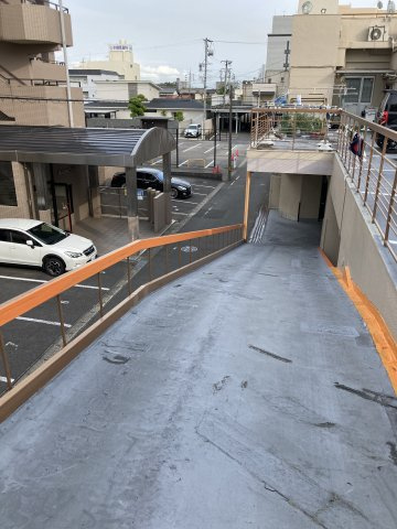 竹内ビル・3F（北側）の駐車場