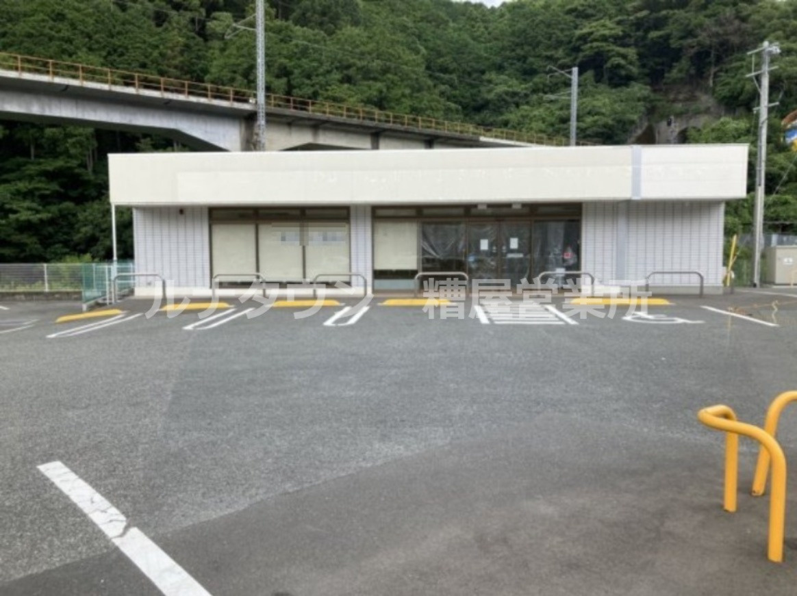 篠栗町コンビニ跡店舗の画像