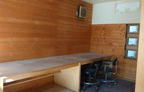 【中古】日高市下鹿山事務所付き中古住宅の内装|別棟事務所内装です