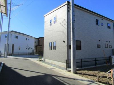【前面道路含む現地写真】 | エンゼルハウス甲府市上石田1丁目⑤ | 前面道路含む現地写真です