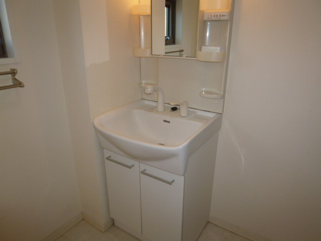 グランマスト平田Ａの独立洗面台|洗髪洗面化粧台