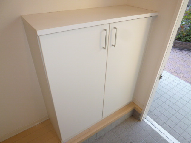 グランマスト平田Ａの玄関|シューズボックス