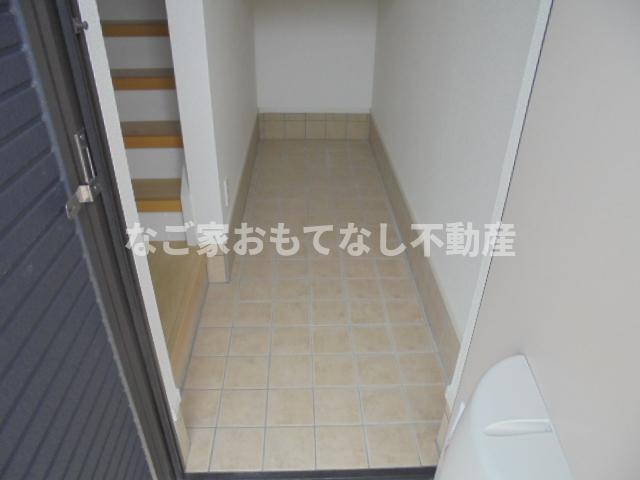 【玄関】 | キャラ東海