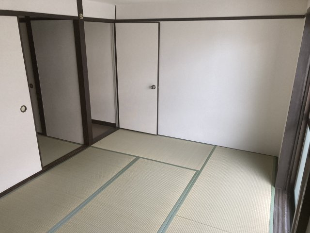 【収納】 | ニッシン岡本マンション