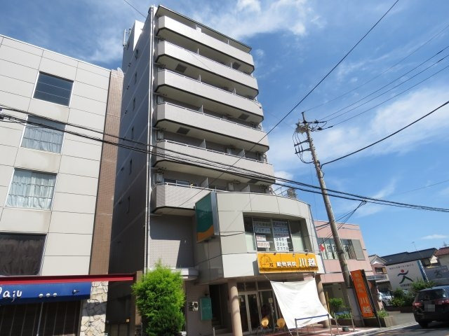リバーサイドカマタの外観