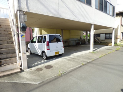 【駐車場】 | 樋川貸事務所