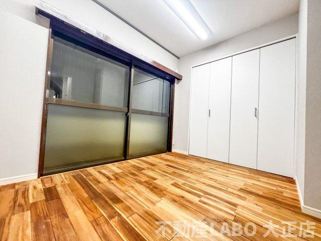 昭和ビルの居間・リビング