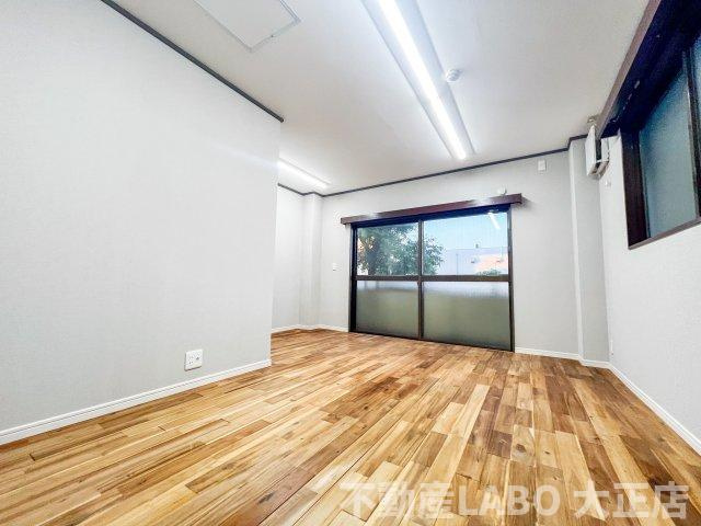 昭和ビルの寝室