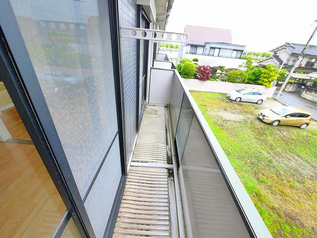プレミール深田のバルコニー|バルコニー付きです