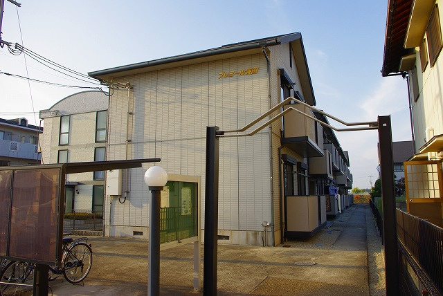 プレミール深田の外観|建物外観を気になさる方へ、見た目の良い物件です