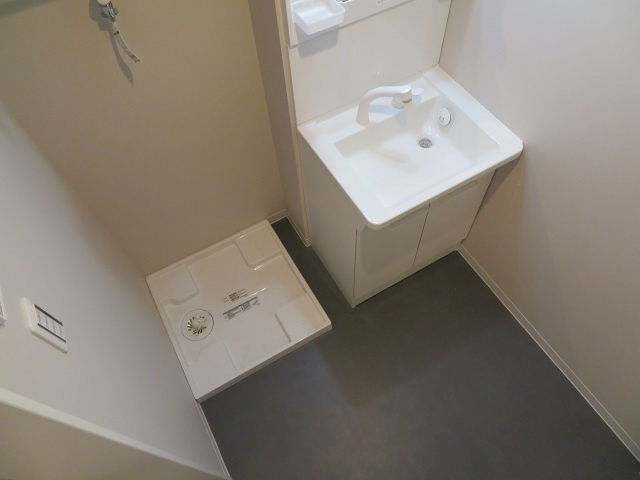 Lumo布施の洗面所