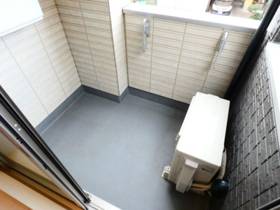 【バルコニー】 | エルカーサ千種