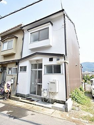 【外観】 | 山科区椥辻番所ケ口町　中古テラスハウス（賃貸オーナーチェンジ）