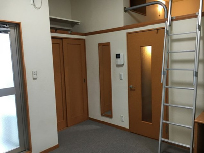 【居間・リビング】 | レオパレスアストラーレ茶屋町東