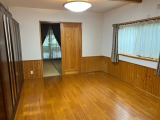 【洋室】 | 鳥取市吉成中古戸建て