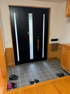 【玄関】 | 鳥取市吉成中古戸建て