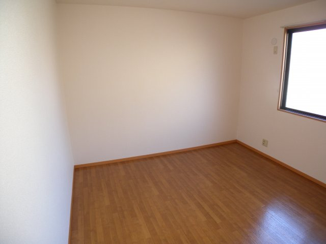 メゾンソレーユA棟の寝室|メゾンソレーユ