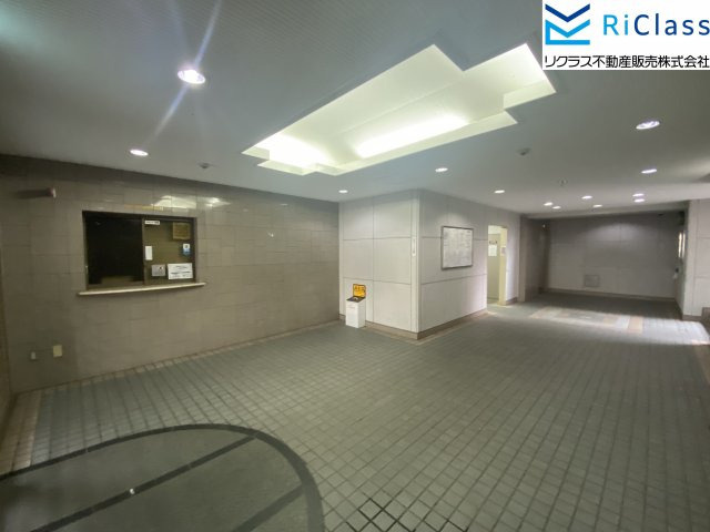 ルモン・クレール北鈴蘭台のエントランス|毎日通るエントランスはこのようになっています