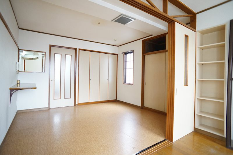 スリーベルズの居間・リビング|★角住戸のお部屋です★