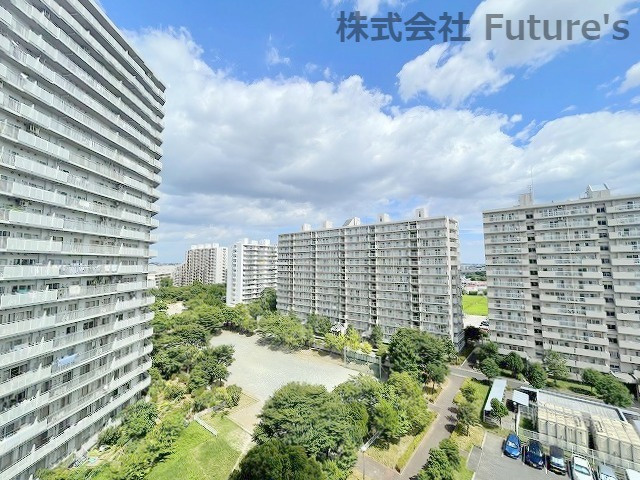 パークフィールドみさとテラ・ウエスト　4街区2号館の展望|9階からの眺望は最高です！