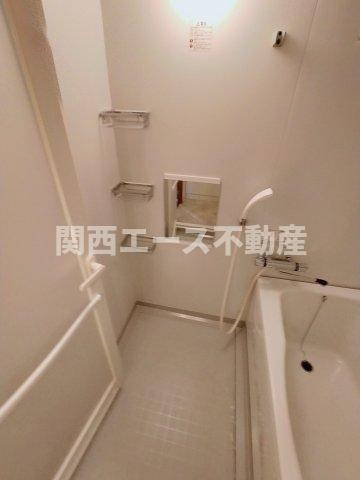  | グランシス高井田