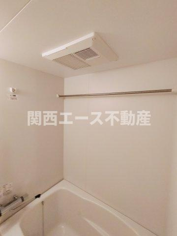  | グランシス高井田