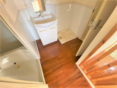  | 平良（ヒラヨシ）アパート