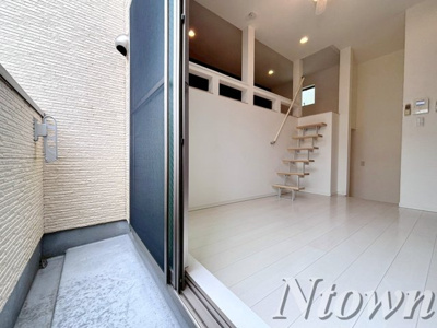 【バルコニー】 | リヴェール | 陽当たり良好なバルコニーです