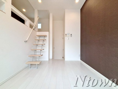 【その他】 | リヴェール | こちらのリビングで趣味の時間をお楽しみください