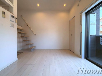 【その他】 | ミリオン中村本町 | ゆったり過ごせるリビングです