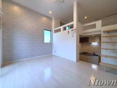 【居間・リビング】 | ミリオン中村本町 | ゆったり過ごせる居間です