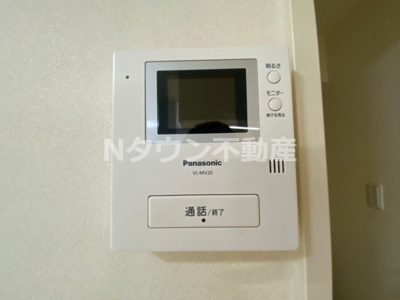 【セキュリティ】 | FELICEⅥ | モニター付きインターホンです