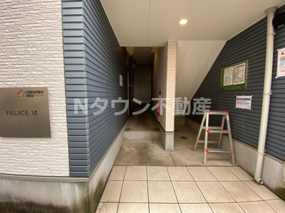 【エントランス】 | FELICEⅥ | エントランスです