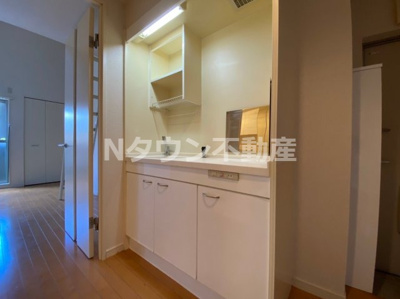 【キッチン】 | ネスト栄生 | 使いやすいキッチンです