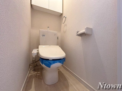 【トイレ】 | パウコーポ栄生 | 清潔感のあるトイレです