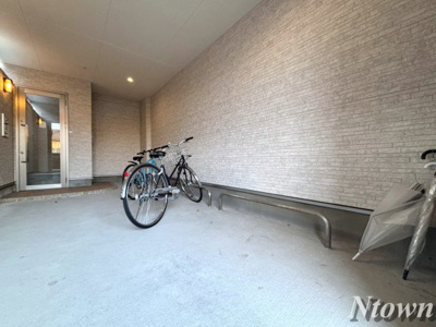 【ロビー】 | フォルトゥーナ中村 | 落ち着いたロビーです