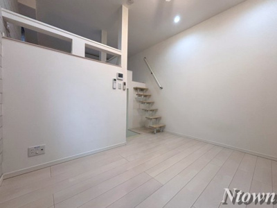 【居間・リビング】 | フォルトゥーナ中村 | ゆったり過ごせるリビングです