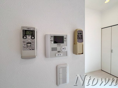 【セキュリティ】 | ウエストゼロ | モニター付きインターホンです