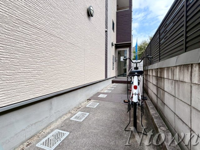 【その他共用部分】 | ウエストゼロ | 駐輪場です