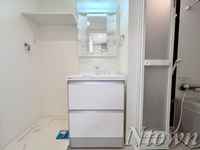 【独立洗面台】 | ウエストゼロ | 使いやすい独立洗面台です