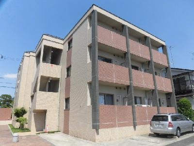 ラフィーネ西沢