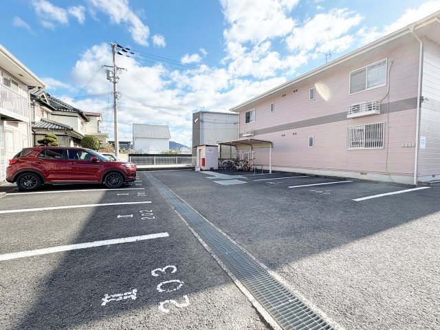 うぃすたりあⅠの駐車場