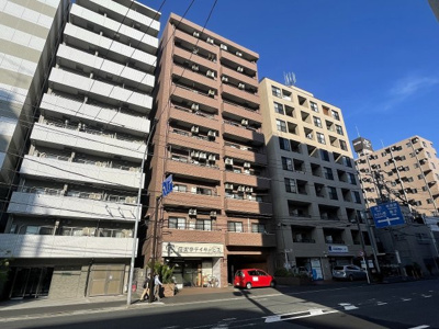 【外観】 | グランパーク横浜南 | 総戸数４５戸、平成８年４月築、管理人は巡回勤務につき管理体制良好です♪